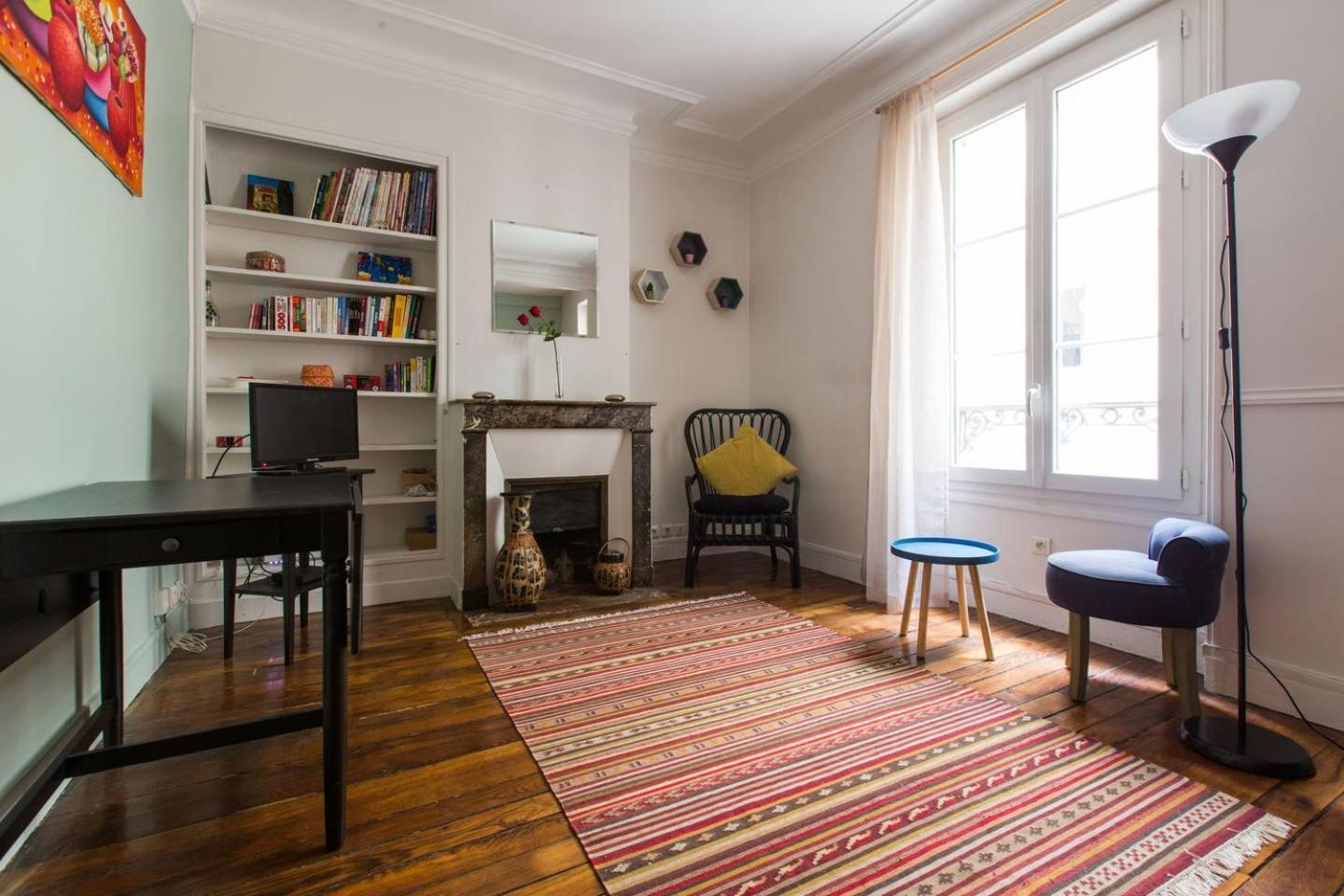 Studio I love Montmartre Parigi Esterno foto